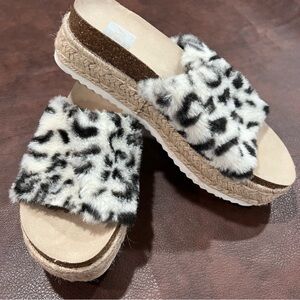 DV by Dolce Vita Black and White Fur Sandals
